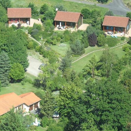 Les Chalets De La Vigne Grande Saint-Floret Esterno foto