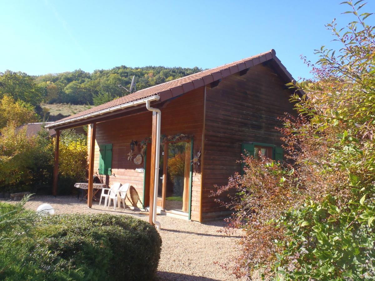 Les Chalets De La Vigne Grande Saint-Floret Esterno foto